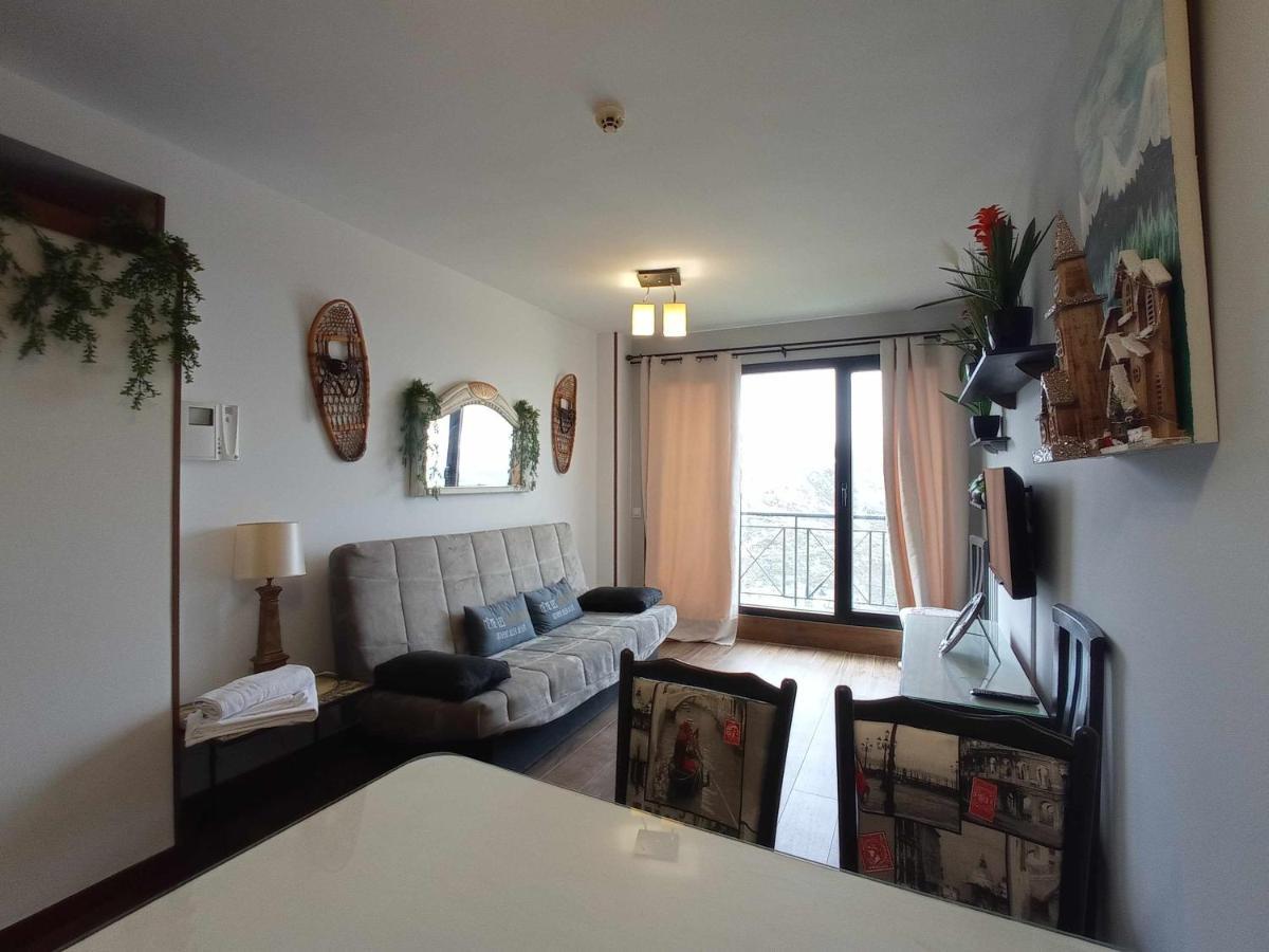 Superior Monte Oiz Apartment